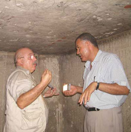 En la cmara A. Francisco Martn; y el Dr. Ali el Asfar