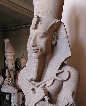 Busto del fara�n Akenaton en el Museo de El Cairo. (Foto: Wikipedia Commons)