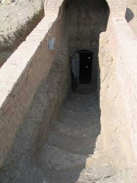 Entrance stairs to the monument